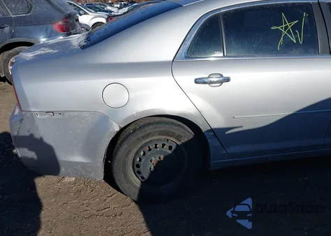 2009 Chevrolet Malibu Ls z USA, uszkodzony, nr VIN 1G1ZG57BX9F252090